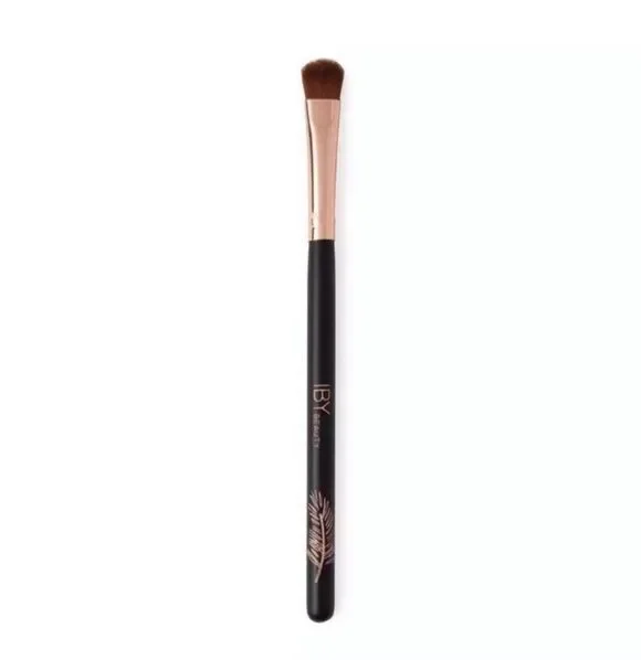 New Womens Iby Beauty Fluff Eyeshadow Eye Shadow Makeup Application Brush