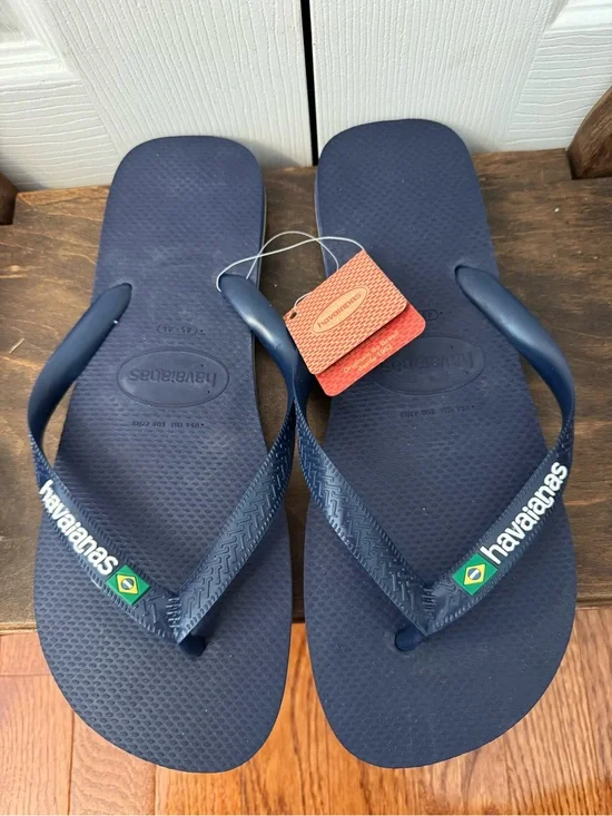 NWT- Havaianas Brazil Navy Blue Flip Flops Men’s US 13 EU 47/48