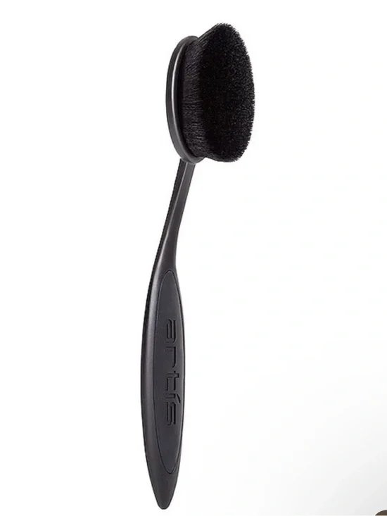 NEW Artis Elite Oval 7 makeup brush