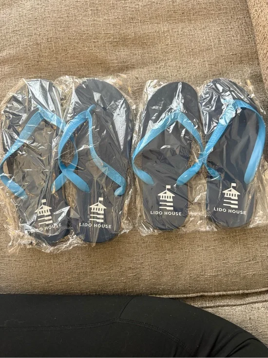 NEW Lido House Newport Beach His & Hers Resort Flip Flops Set of 2