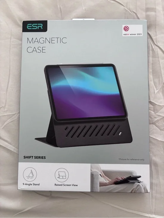 iPad magnetic case
