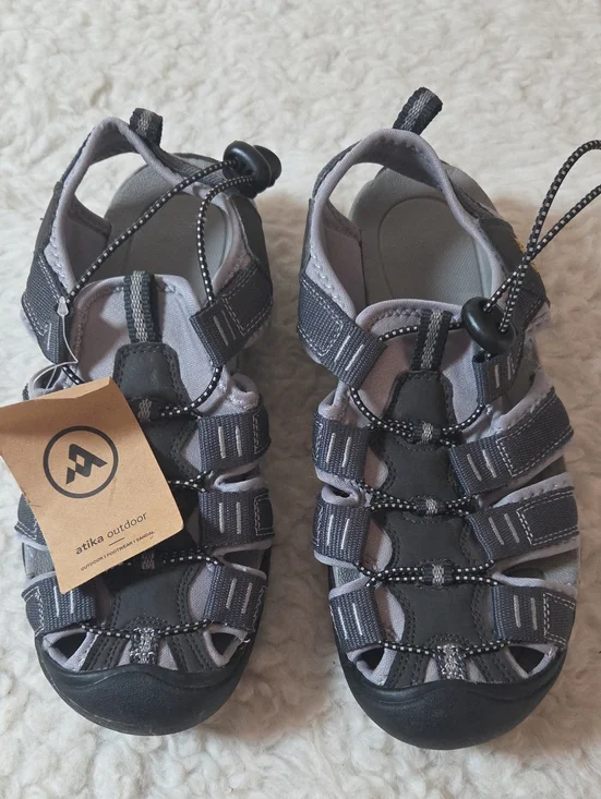 NWT Atika Gray Closet-Toe Outdoor Hiking Sport Sandals Sz 8