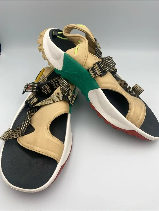 Nike Tan Green Multicolor Men's Sandals