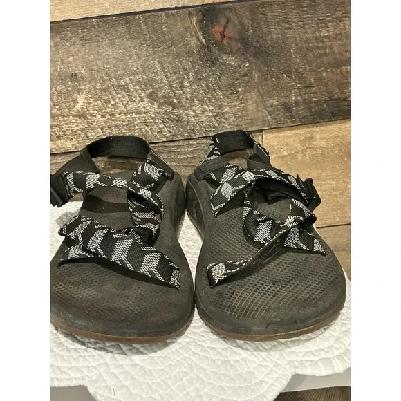 Chaco Z/CLOUD‎ ADJUSTABLE CUSHIONED SANDALS Mens Size 12 Black/white Gum Outsole