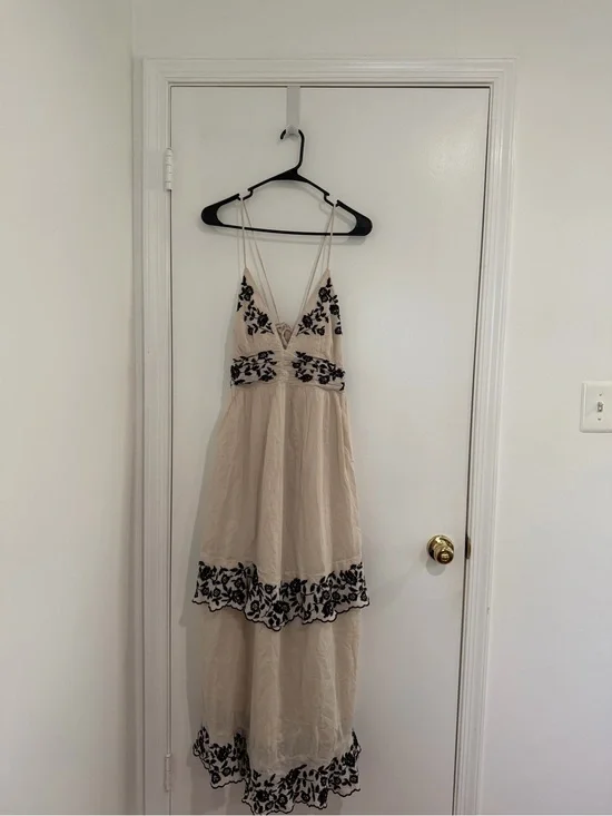 Abercrombie & Fitch Embroidered  Maxi Dress Cream Boho Cottagecore Fairycore M