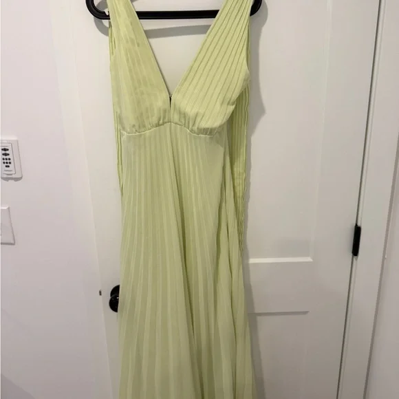Abercrombie & Fitch Pale Lime Green Dress