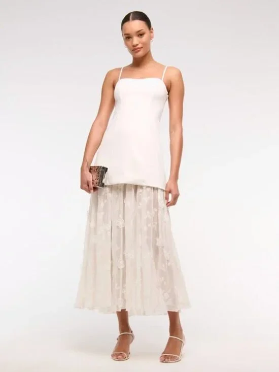 Abercrombie & Fitch / White Embroidered Sheer Maxi Dress / Women's Size Medium