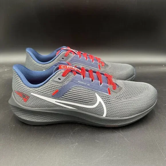 Nike New England Patriots Air Zoom Pegasus 40 Running Shoes DZ5987-001 Men's 12