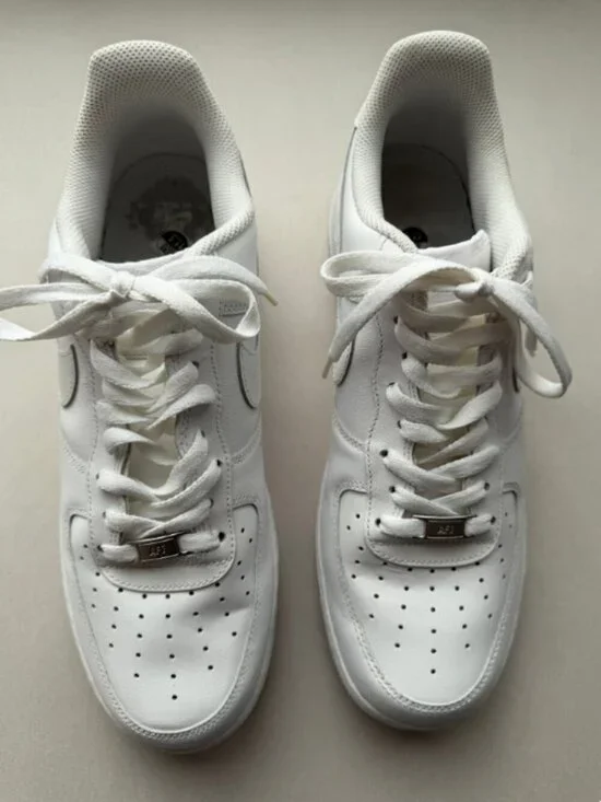 Men’s Nike Air Force 1 ‘07 Low Triple White Sneaker Size 11.5