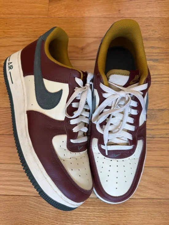 Nike Air Force 1 '07 LV8