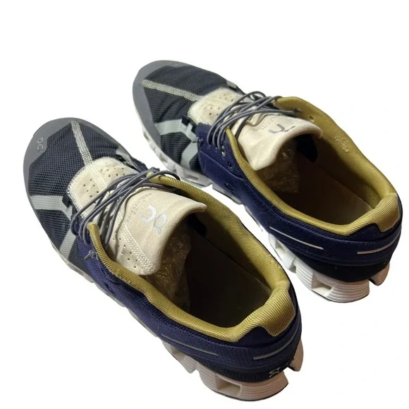 On Men's Cloud 70 | 30 Running  shoes