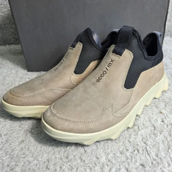 ECCO MX Low Slip‎ On Leather Hiking Sneakers Taupe Black Unisex EU 39