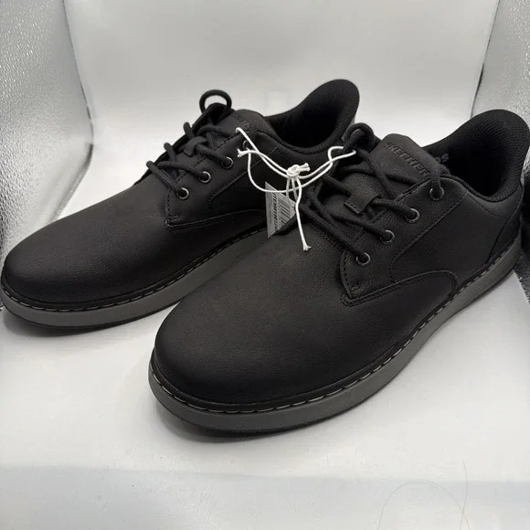 Skechers‎ hands-free swift Fit men's Slip On Black No Bending Shoe. Size 8.5 New