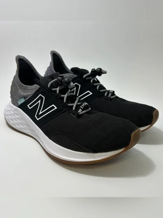 New Balance Fresh Foam ROAV V1 Men's 10.5 Running Shoes Hiking Sneakers Thick