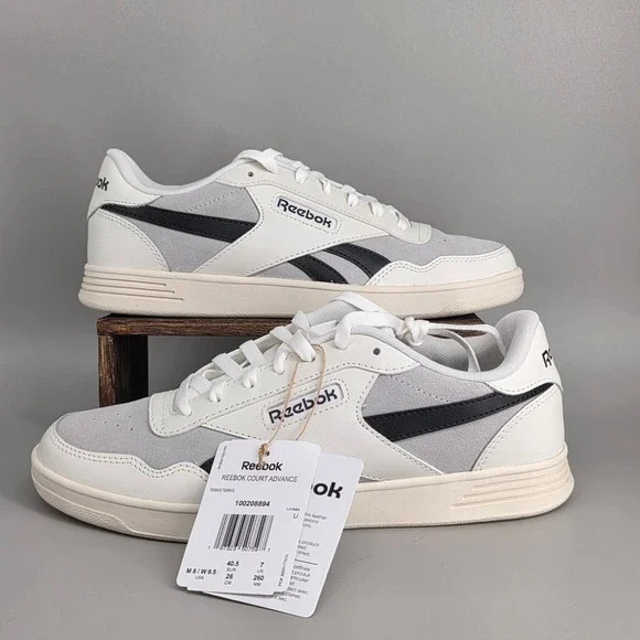 Reebok Court Advance Sneakers Unisex M8 W9.5 White Grey Leather Suede Sporty