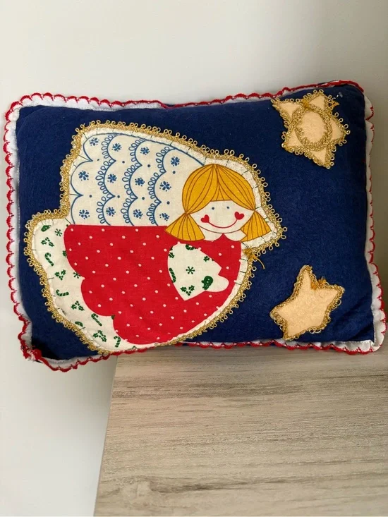 Vintage Handmade Angel Applique Folk Art Cottage Christmas Felt Pillow Decor