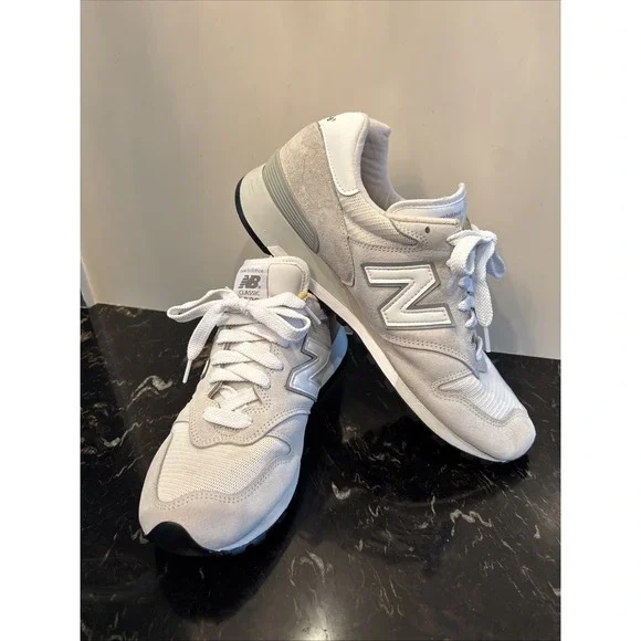 New Balance M1300CLW Men's Sneakers Shoes US11 -Made in USA