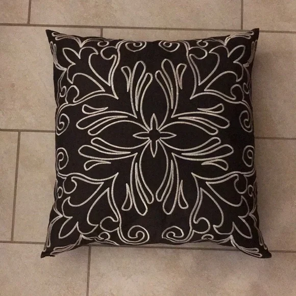 Decorative Throw Pillow Cover in Brown/White