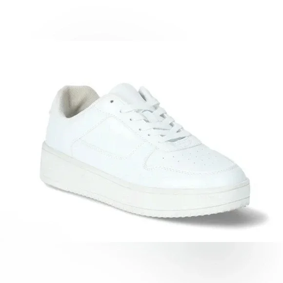 No Boundaries Women's Platform Casual Lace Up Sneakers, size 11 memory foam‎