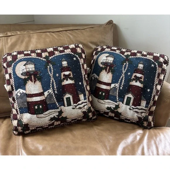 Mohawk Throw Pillows Lot Of 2‎ Vintage Tapestry Holiday Winter Lighthouses 16x16