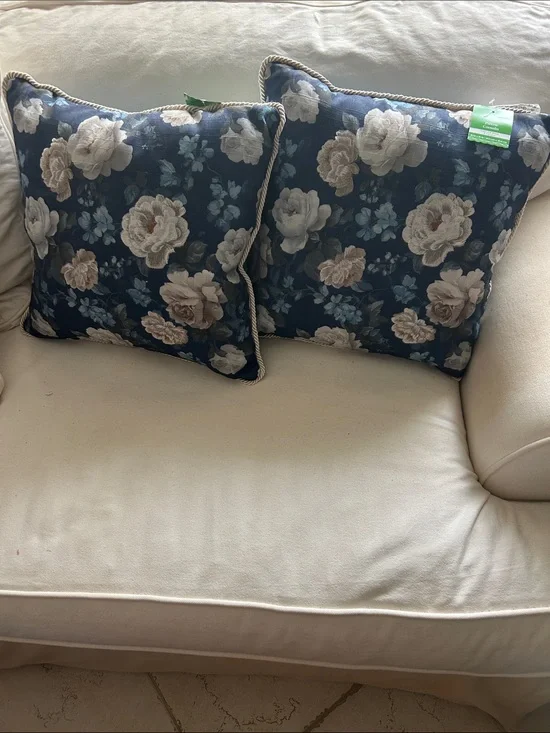 ASHLAND FLIRAL PILLOW 16