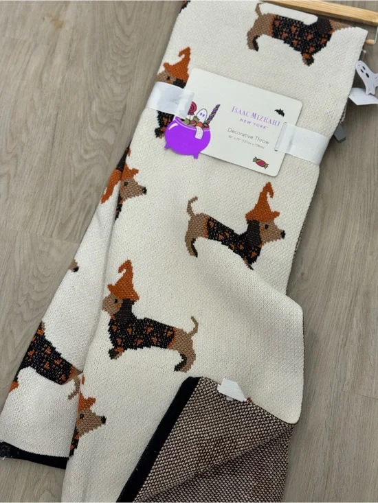 Isaac Mizrahi Cream & Brown Dachshund Pattern Throw