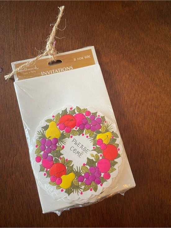 Vintage Pack of 8 Hallmark Floral Flower Fruit Wreath 3.5