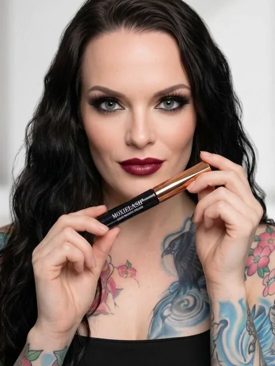9/18 ✦ Liquid Magnetic Eyeliner ✦ Smudge-Proof Strong Hold Applicator NWT