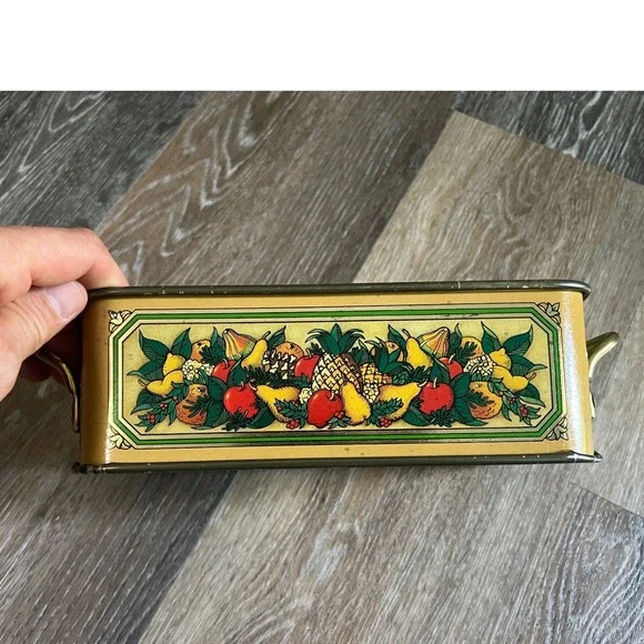 Vintage Metal pyrex serving Box Medium Yellow Green Pineapple Motif
