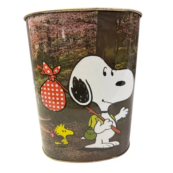 Vintage Cheinco Snoopy Charlie Brown‎ Tin Canister Metal Waste Basket 1975 USA