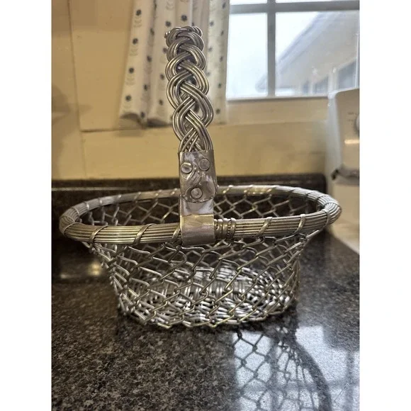 Vintage Aluminum Wire Basket with a Braided Handle‎