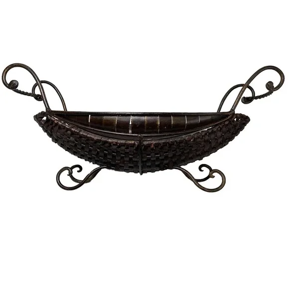 Woven Brown‎ Wicker Wrought Iron Embellished Oval Large Fruit Heavy Basket MCM