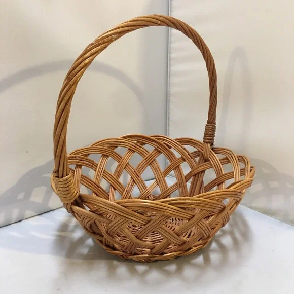 Wicker Basket Home Decor Medium Brown Open Weave Lattice Handle Cottagecore