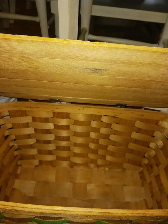 Vintage Peterboro Basket Co. Picnic Basket Wood Lid Hand Painted Ivy Green Accen