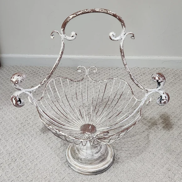 Shabby Chic Style French Metal Wire Basket Chippy Wooden Pedestal Planter