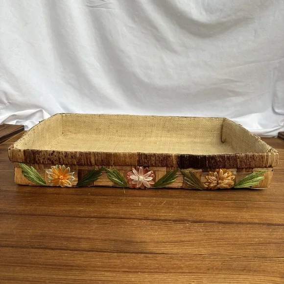 Vintage Rustic Bark Look Decorative Basket Tray Floral Trim Burlap Lined Decor