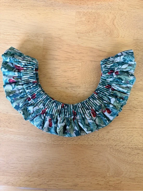 Longaberger Holiday Garter Large