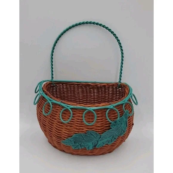 Decorative Hanging Wicker Basket with Green Metal‎ Wire Cottagecore