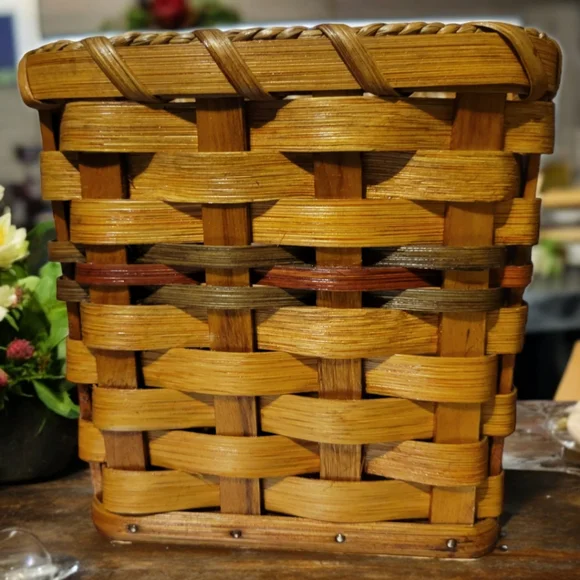 Vtg 2010 Amish Hand Woven Rectangular Wooden Basket By Frannie A. Schuartz
