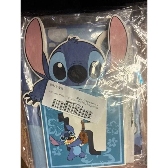 Disney Lilo & Stitch 103-Piece Birthday Party Supplies Decoration Set