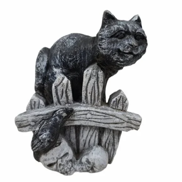 Graveyard Cat On Fence Bird & Skull Statue Decor