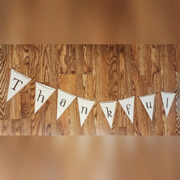 Thankful Banner with Jute String