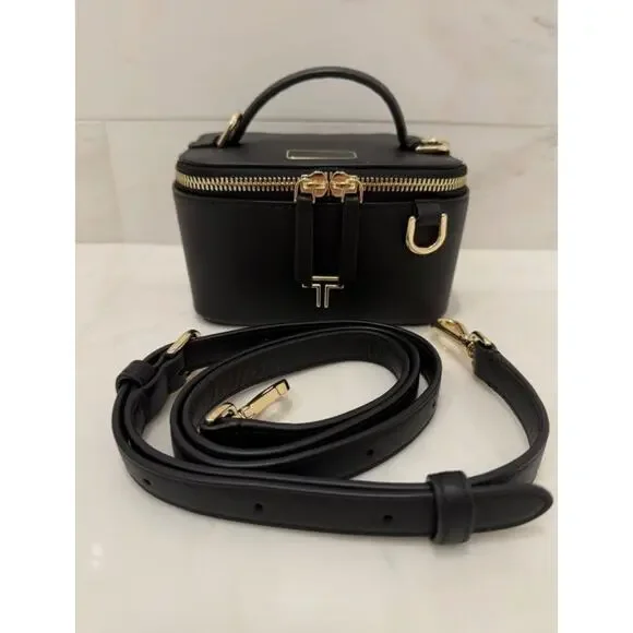 NWT Tumi Voyageur LEX 100% Leather Train Case Crossbody Bag - BLACK w/ GOLD