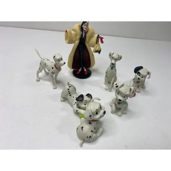 Cruella Dalmatians Small Plastic Figures Pool Play Bathtub Cute Set‎ HG9