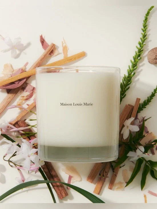 Maison Louis Marie No.04 Bois de Balincourt Candle 8.5oz NIB