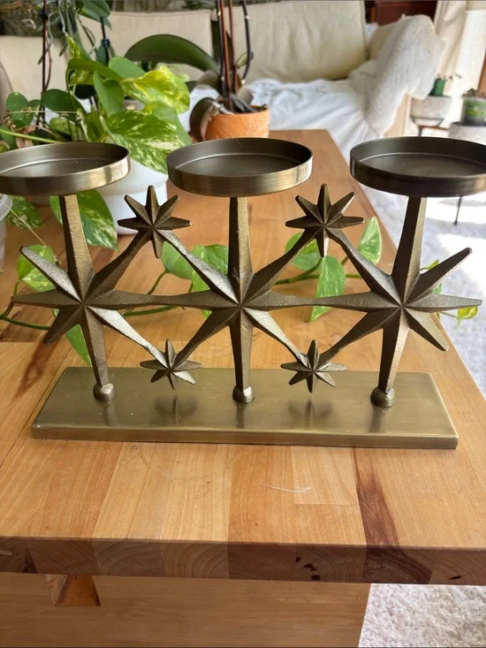 Starburst 3-Arm Candelabra in Brass Finish
