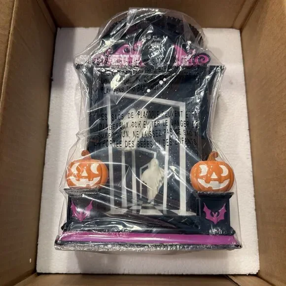 2026 Bath & Body Works Halloween Funhouse Pedestal Light-Up 3-Wick Candle Holder