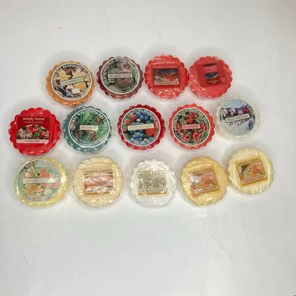Yankee Candle Lot Of 14 Wax Potpourri Tarts Christmas Holidays Scents NIP