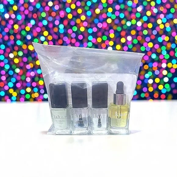 Londontown INC. All the Sage Mani Set New in Sealed Package RV $75