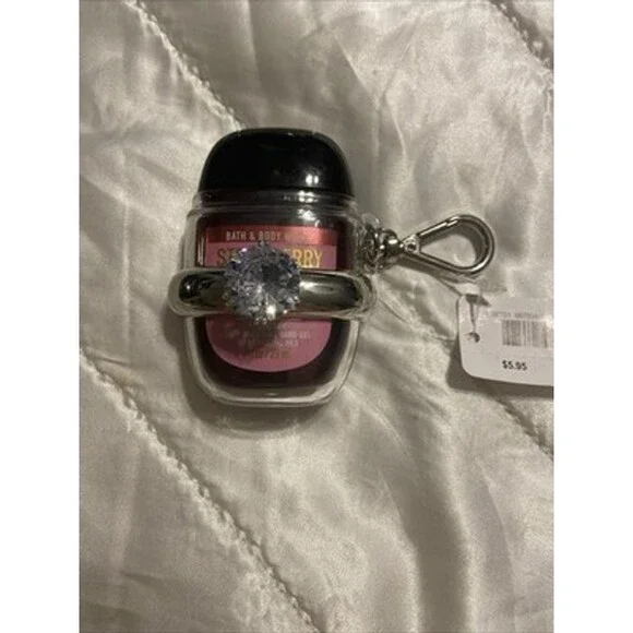 Bath & Body Works Silver Diamond Ring Pocketbac Holder